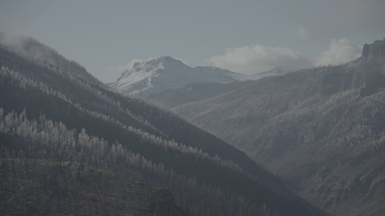 A long view into the mountains